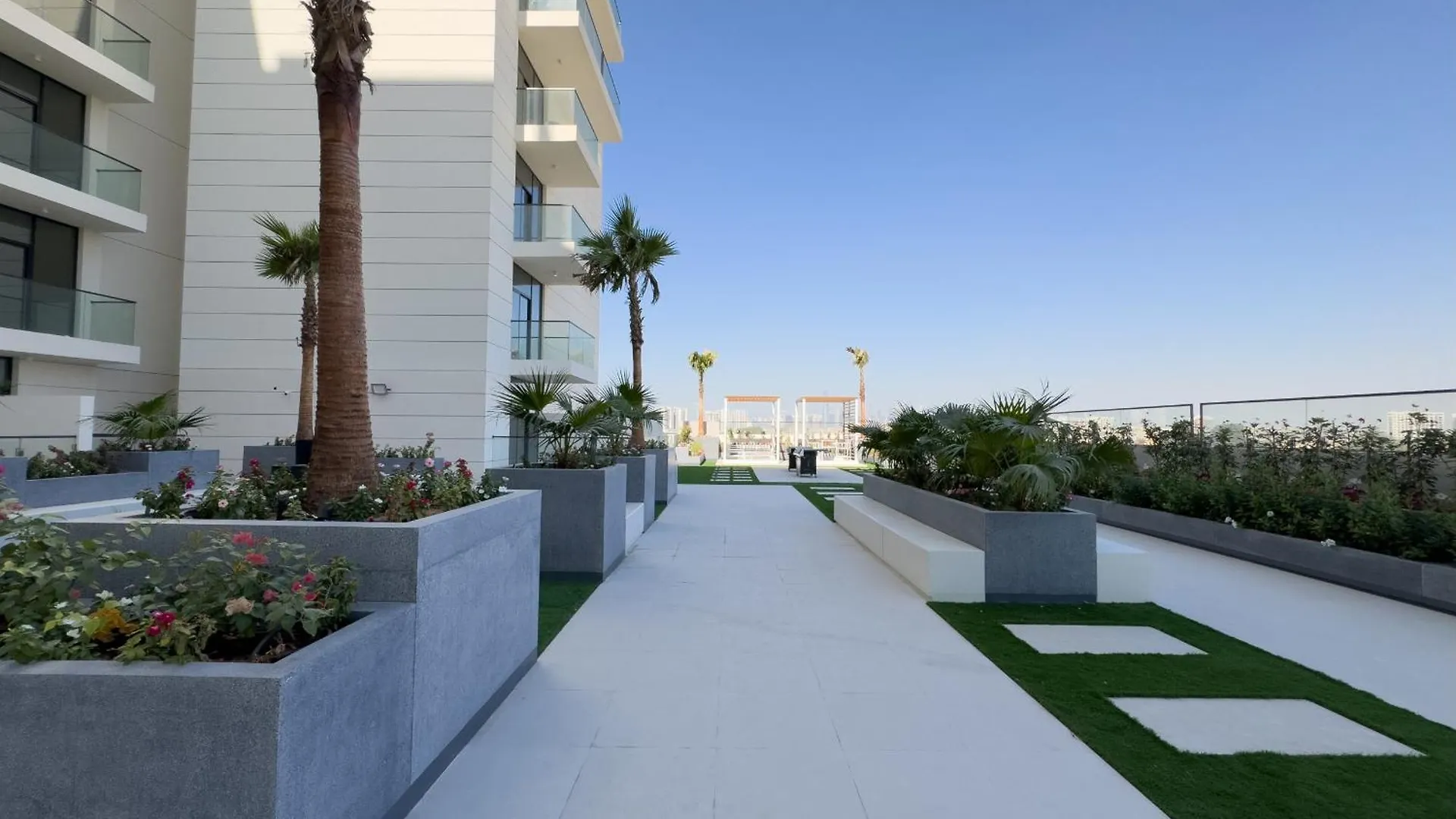 Prime Res 3 -Studio Alfurjan 208 Dubai Apartment