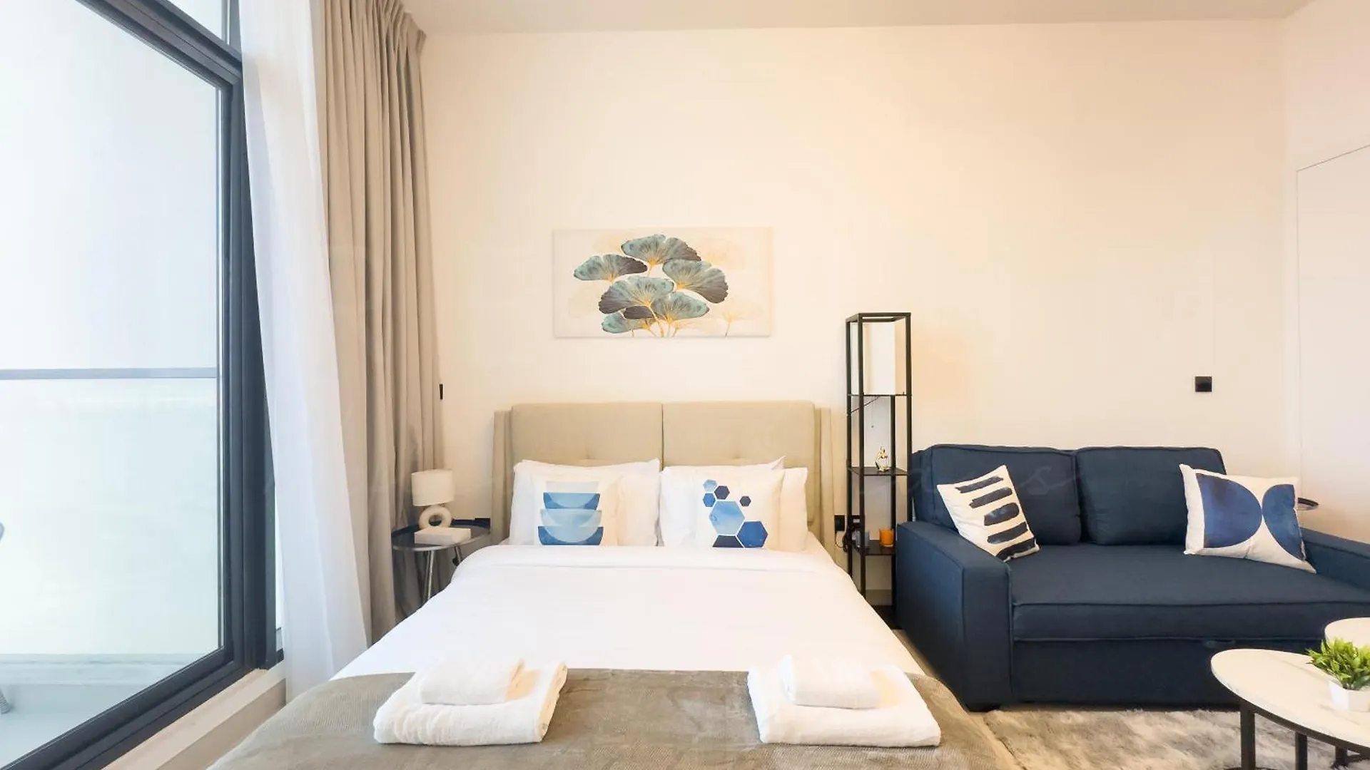 Prime Res 3 -Studio Alfurjan 208 Dubai